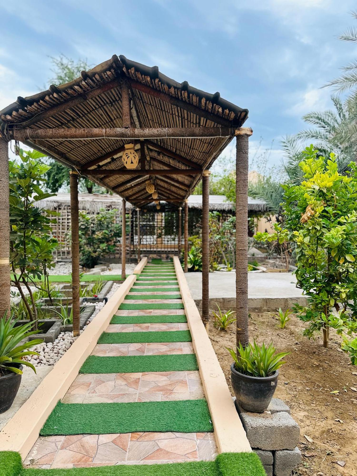 Fig Shades مزرعة ظلال التين Hotel Tiwi Buitenkant foto